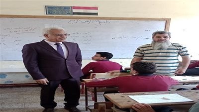 تعليم القاهرة | موسي يتابع سير امتحانات آخر العام في عدد من المدارس ويوصى بعدم اصطحاب المحمول