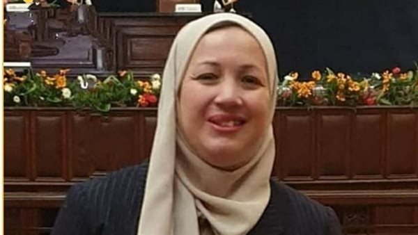 أخبار الجامعات.. دكتورة رانيا حتحوت الأستاذ بصيدلة عين شمس تفوز بجائزة خليفة 