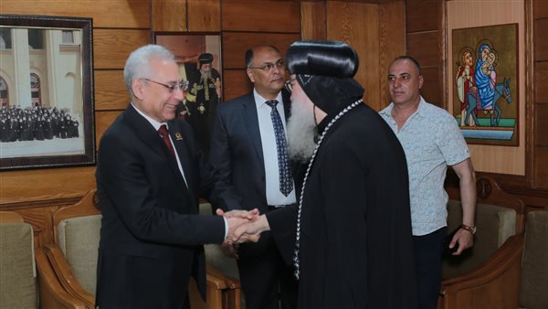 رئيس جامعة المنيا