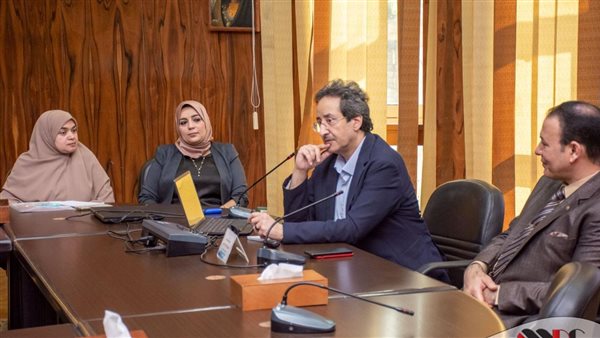 نائب رئيس جامعة طنطا يشيد بجهود الرئيس السيسي في دعم بناء الانسان المصري 
