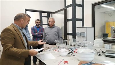 أخبار الجامعات | رئيس جامعة المنيا يقوم بزيارة تفقدية في معامل المركز الإقليمي للصيانة والترميم بالأردن