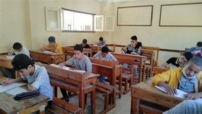 أخبار مدارس | معني كلمة أواصر حيرت طلاب الدبلومات الفنية 2024 في امتحان العربى.. ننشر الإجابة