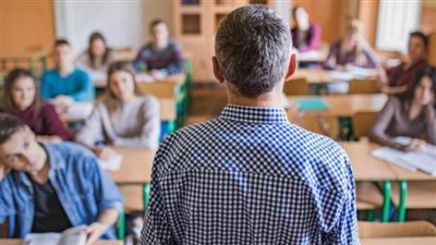 ما الفرق بين أستاذ مساعد ومحاضر؟.. التفاصيل كامله