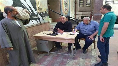 مدير تعليم المنوفية يتابع خروج أوراق أسئلة امتحان الدبلومات الفنية 2024 لمقار اللجان