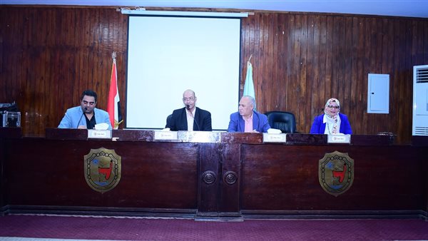 كلية طب جامعة سوهاج