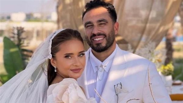 انفصال نيللي كريم