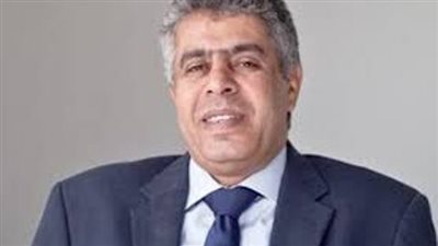 عماد الدين حسين: تكليفات الرئيس السيسى كثيرة وطموحة وتهم المواطن البسيط