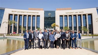 جامعة مصر للمعلوماتية تستقبل وفود رفيعة المستوى من شركة أسترازينيكا الدولية وقادة الصناعة في المجر