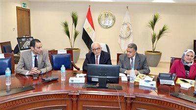 وزير التعليم يتابع امتحانات الثانوية العامة 2024.. ويؤكد رصد التفاصيل بواسطة كاميرات المراقبة بشكل دقيق