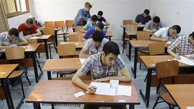 عقب شكاوى الطلاب.. التعليم: تشكيل لجنة فنية من أجل مراجعة امتحان الاستاتيكا للثانوية العامة 