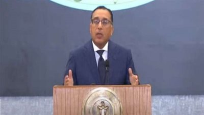 زيادة ساعات العمل يوميا للموظفين من 8 صباحا حتى 4 عصرًا.. قرار حكومي مرتقب