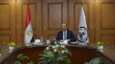  جامعة العريش تناقش عددا من الموضوعات الهامة واعتماد نتائج الكليات