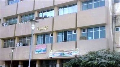 كلية الصيدلة جامعة حلوان تنظم معسكرًا علميًا للأطفال