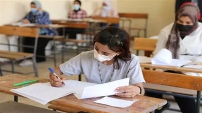 التعليم تكشف سر إدعاء معلم عُرض عليه فلاشة عليها أسئلة امتحان الكيمياء ثانوية عامة 2024