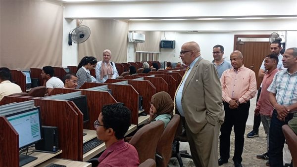 رئيس جامعة الأقصر