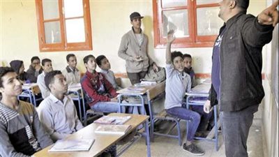 تنفيذا لتوجيهات وزير التربية والتعليم.. استمرار مراجعات ليلة الامتحان المجانية للثانوية العامة بالغربية