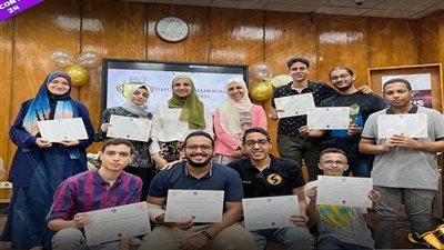 كلية حاسبات جامعة عين شمس تكرم الفائزين بمسابقة البرمجة الهيكيلة لأفضل مشروع