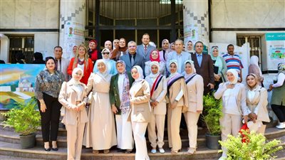 رئيس جامعة الزقازيق يفتتح معرض الأشغال الفنية 