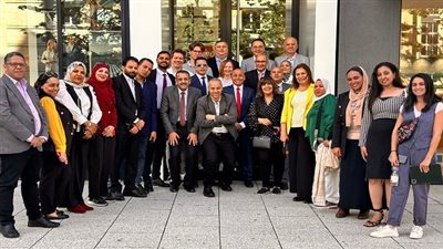 رئيس المجلس الاقتصادي بولاية بادن ڤورتمبرج يشيد بخريجي الجامعة الألمانية بالقاهرة
