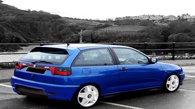 كشف النقاب عن أرخص سيارة هاتشباك 1998 في مصر