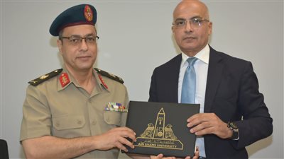 معهد اللغات للقوات المسلحة يوقع بروتوكول تعاون مع جامعة عين شمس 