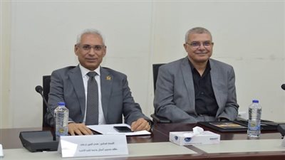 رئيس جامعة الزقازيق يشارك في لقاء وزير التعليم العالي مع رؤساء الجامعات الأهلية