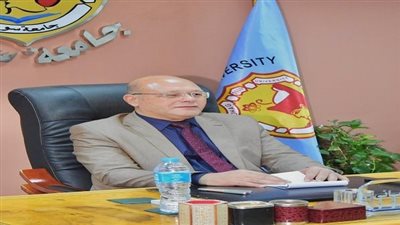 جامعة سوهاج تعلن مد فترة التقديم لبرنامج رواد وعلماء مصر حتى 7 سبتمبر