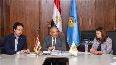 القائم بأعمال رئيس جامعة طنطا يترأس الاجتماع الأول لمجلس إدارة المراكز الجامعية للتطوير المهني