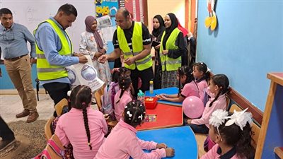 التربية والتعليم | مستقبل وطن يُبهج طلاب الأقصر بالهدايا في انطلاقة العام الدراسي الجديد