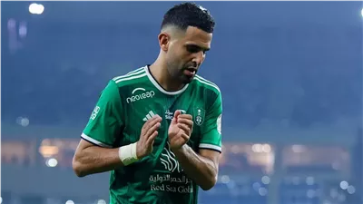 رياض محرز يقود تشكيل الأهلي أمام الوصل فى دوري أبطال آسيا