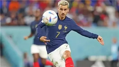 رسميًا| أنطوان جريزمان يعلن اعتزاله اللعب الدولي