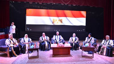 جامعة أسيوط تُنظم حفل تخرج الدفعة ٣٨ من كلية التمريض 