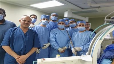 فريق طبي بطوارئ قصر العيني ينجح فى استخراج 