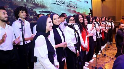 قطاع التعليم والطلاب يبدع من خلال كورال اون في احتفالية جامعة عين شمس 