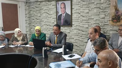 مدير تعليم الجيزة يوجه بالمتابعات الفعالة لضبط الأداء لتقديم خدمة تعليمية متميزة 