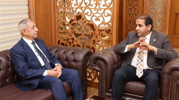 رئيس الأكاديمية العربية