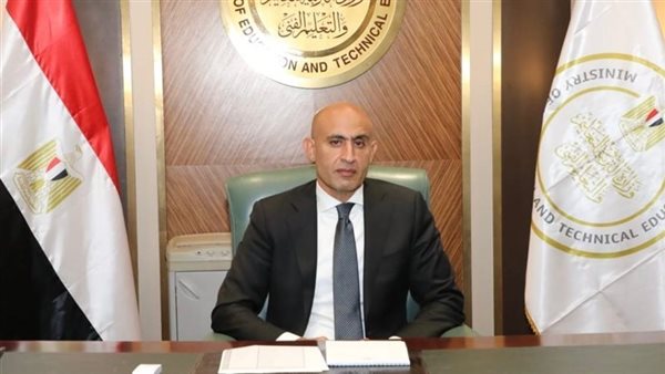 محمد عبد اللطيف وزير