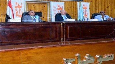 جامعة سوهاج تستعرض حلولًا مبتكرة للكشف المبكر عن سرطان الثدي وزيادة نسب الشفاء 