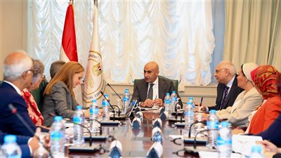 التعليم يناقش مع كوارونى فرص التعاون بمجال تطوير التعليم قبل الجامعى