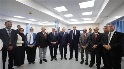 وزير التعليم العالي يُدشّن مشروعات تعليمية وصحية رائدة داخل جامعة الإسكندرية
