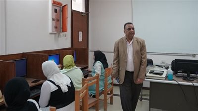 جامعة سوهاج تنظم برنامج تدريبي عن الحاسب الآلي ضمن مبادرة بداية