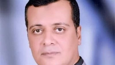 الدكتور محمد السيد يبدأ مهام عمله بعد تعيينه مديرا لـ تعليم سوهاج