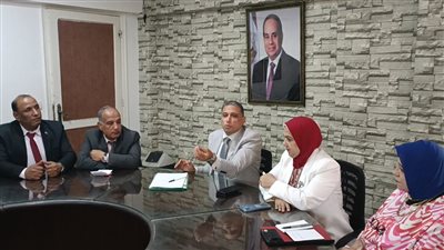 تعليم الجيزة: تنويع المتابعات ولاجلوس على المكاتب إلا بعد المتابعات الفعلية