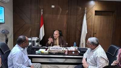 قرار هام من مدير تعليم قنا بشأن مقاعد المدارس