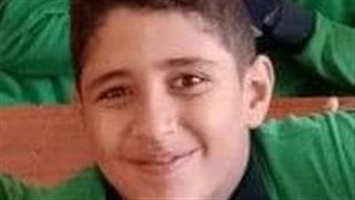  وفاة الطالب أنس محمد سيد في انقلاب سيارة بأكتوبر بعد تعطل باص المدرسة 