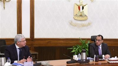 5000 دولار لتجديد إجازة المعاريين للخارج تثير غضب أعضاء هئية التدريس بالجامعات 