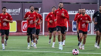 تعرف على معلق مباراة الأهلي وزد اليوم في الدوري المصري