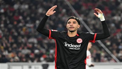 80 مليون يورو.. آينتراخت فرانكفورت يحسم موقفه النهائى من بيع عمر مرموش