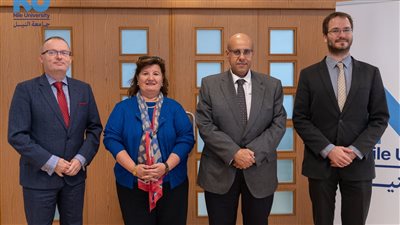 جامعة النيل تستقبل سفير التشيك لدى مصر لبحث تعزيز الروابط التعليمية 