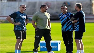 استعدادًا للمصري.. تفاصيل جلسة جوميز مع لاعبي الزمالك قبل مران اليوم